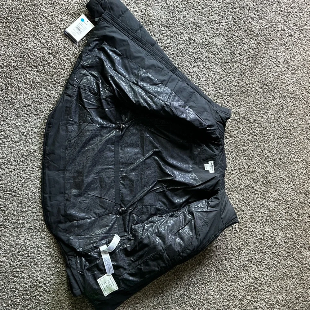 Ariat Black Insulated Jacket - Picture 7 of 7